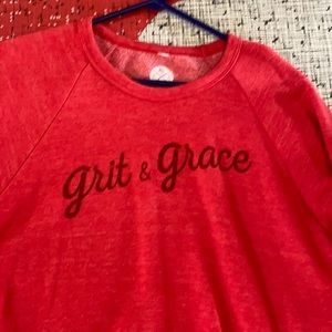 Xl Women’s Grit and Grace sweatshirt